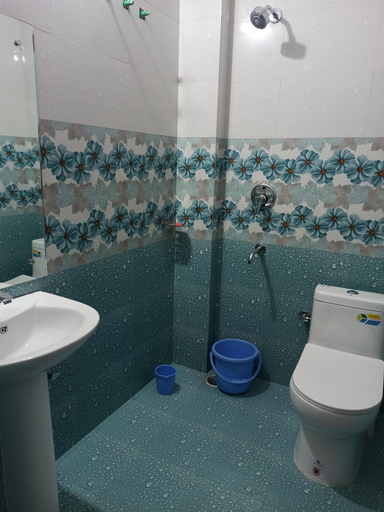 Bathroom 4, Hotel Vrindavan Palace, Janakpur