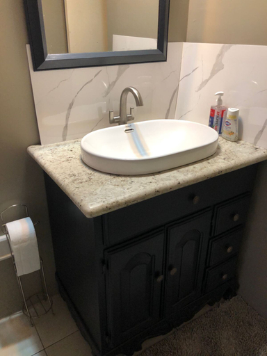 Bathroom 4, Private and Cozy home