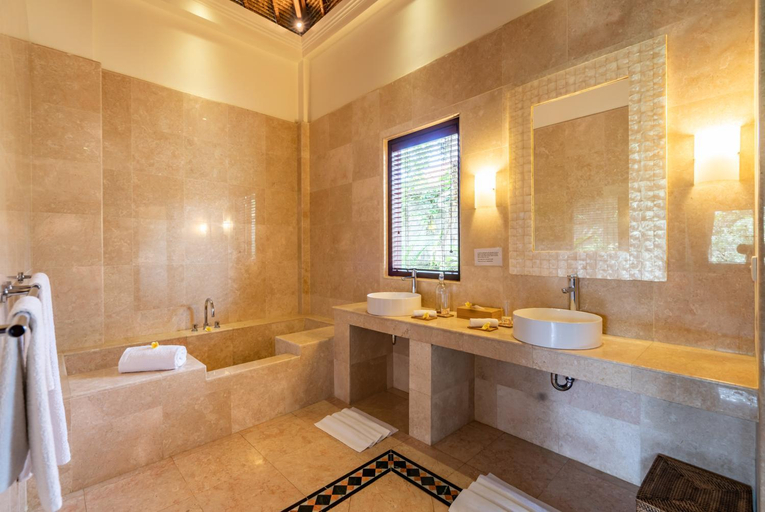 Bathroom 5, Rouge - Private Villa Sasih Karo, Gianyar