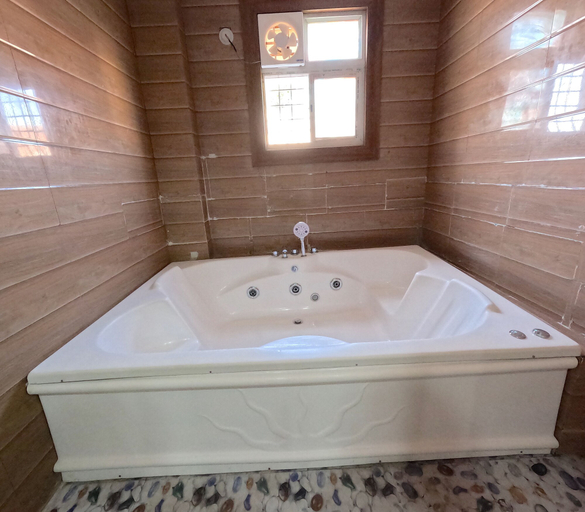 Bathroom 3, HOTEL SWETA VILLA & BANQUET HALL, Patna