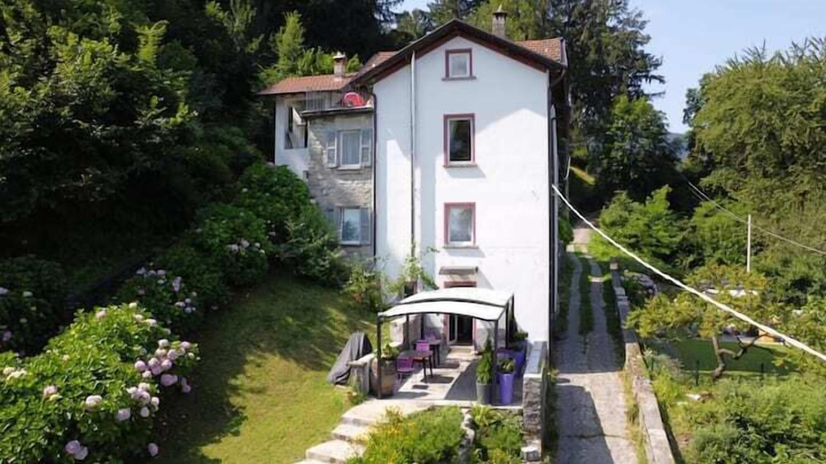 Exterior & Views, La collinettabeb, Cosenza