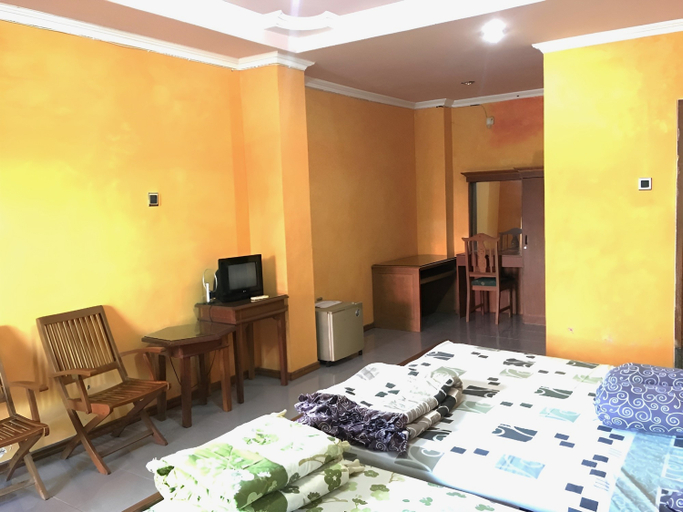 Bedroom 5, Hotel Alami near Alun-Alun Klaten, Klaten