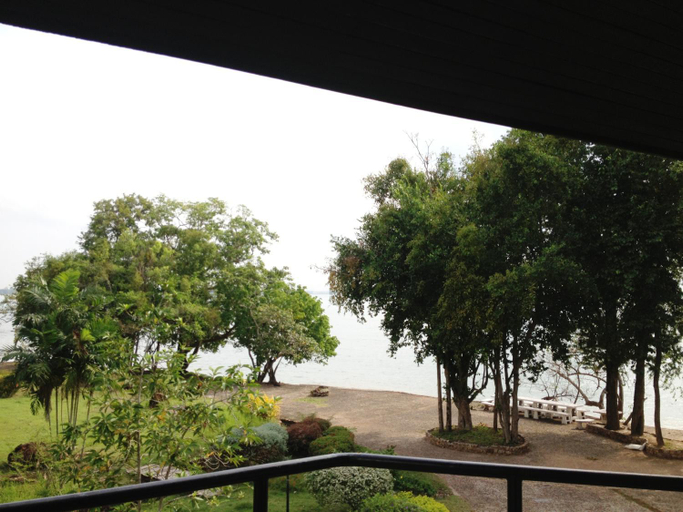 Balcony/terrace 2, Baan Rug Nam Sai, Klaeng