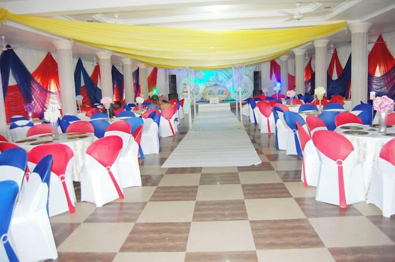 Food & Drinks 5, Arlington Hotels and Suites LTD, AbujaMun