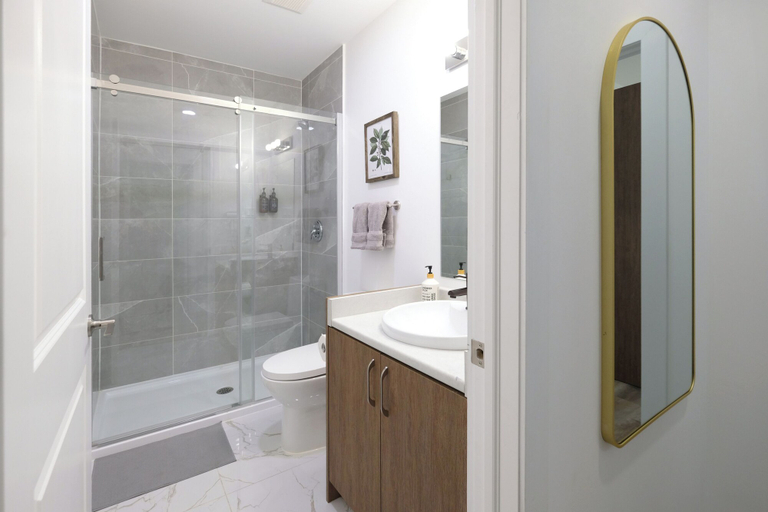 Bathroom 5, Stay Inn Muskoka, Muskoka