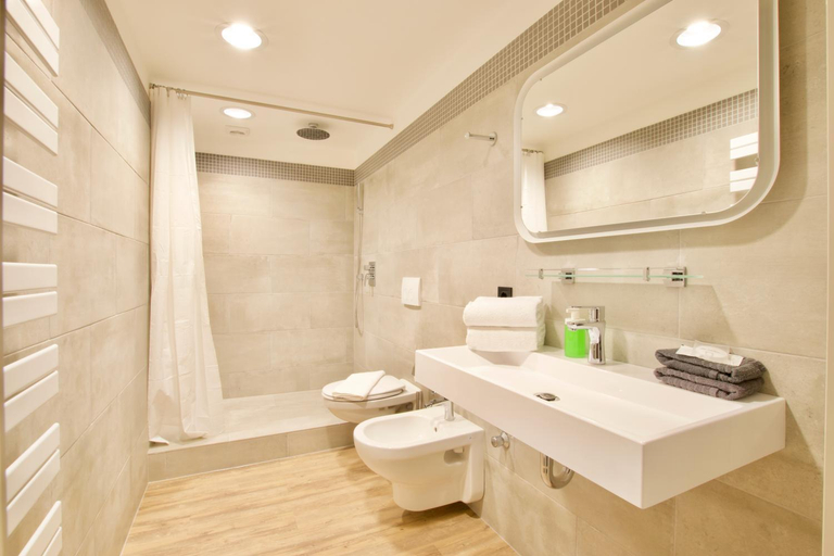 Bathroom 3, Standard Apartment by Hi5 - Gellert Spa Area, Budapesti
