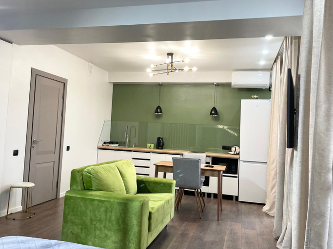 Others 5, Apartment on KShT, Ulanskiy