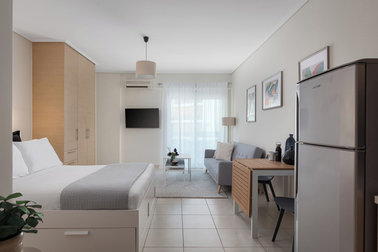 Room 5, Athenian Comfort Apartments, Attica