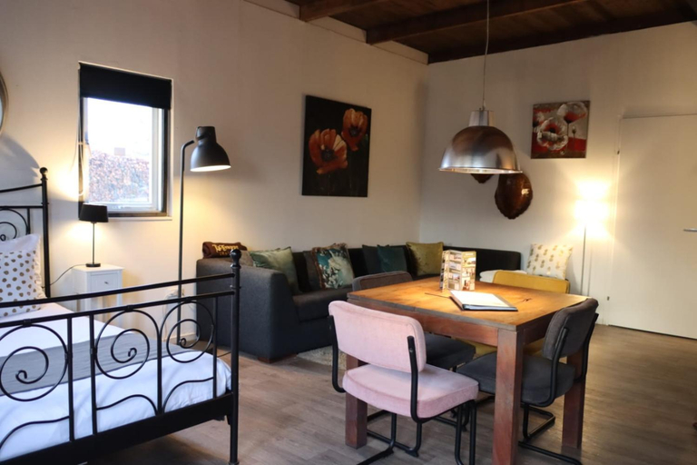 Others 4, B&B Luxe Bloemenzicht, zeer ruime 4 persoons accomodatie, 10 minuten van zee, Anna Paulowna
