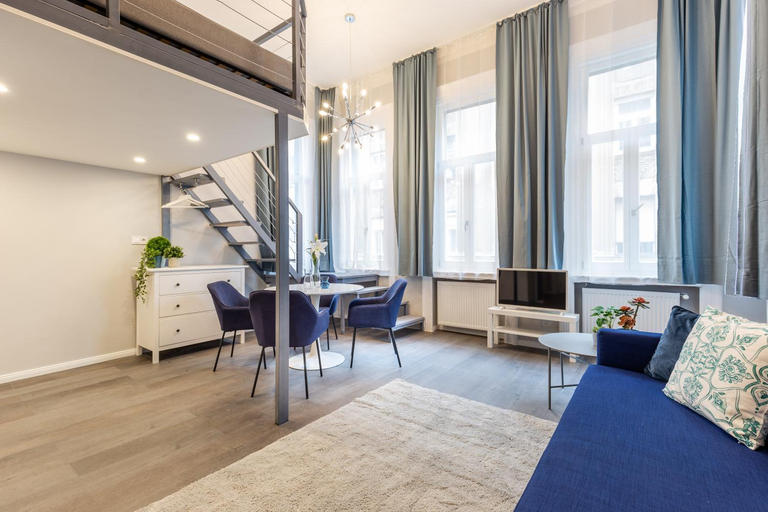 Others 5, W33 - Prime Location - Comfortable Quality Apartments by BQA, Budapesti