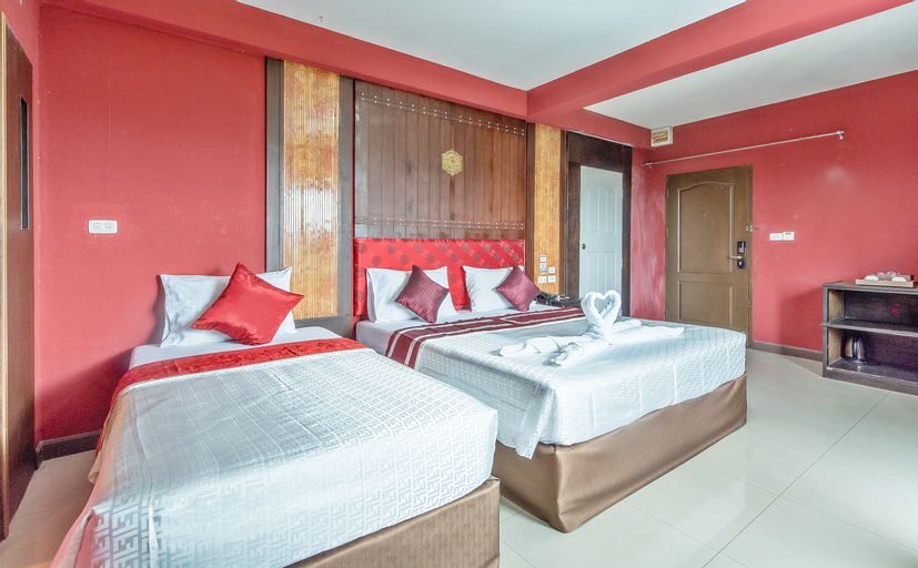 Bedroom 13