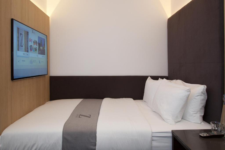 Bedroom 3, The Z Hotel Shoreditch, London