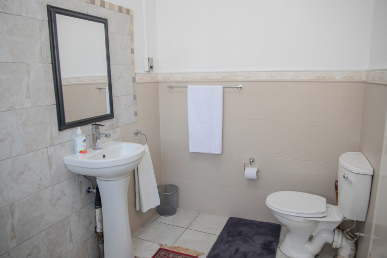 Bathroom 3, Sandton Hideout SPA and Accommodation, City of Johannesburg