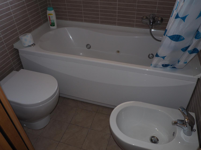 Bathroom 3, Residence Porta di Roma, Rome