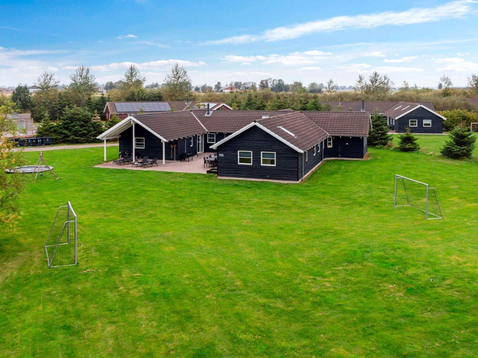 Others 4, 5 Star Holiday Home in Idestrup, Guldborgsund