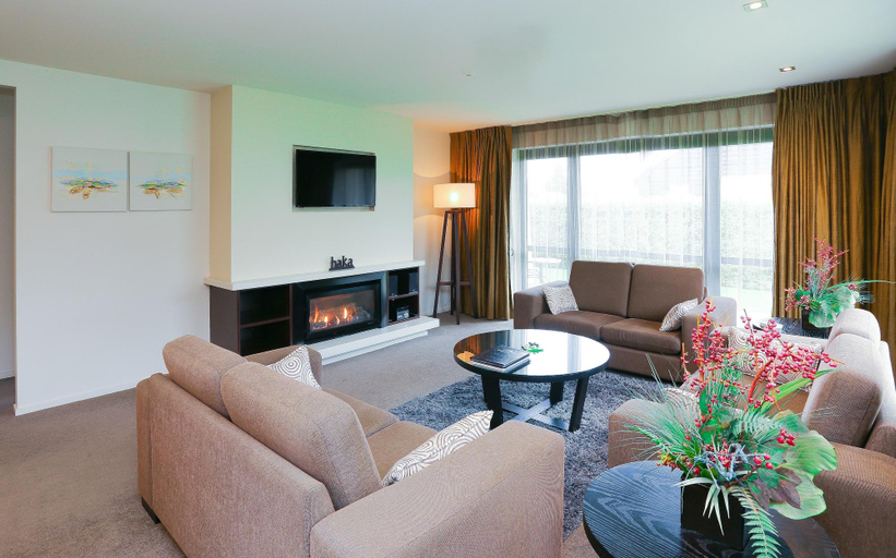 Bedroom 2, Village Lake Apartments, Hurunui