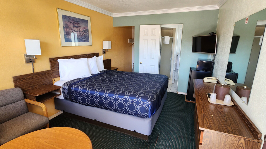 Bedroom 3, Budget Inn of Needles, San Bernardino