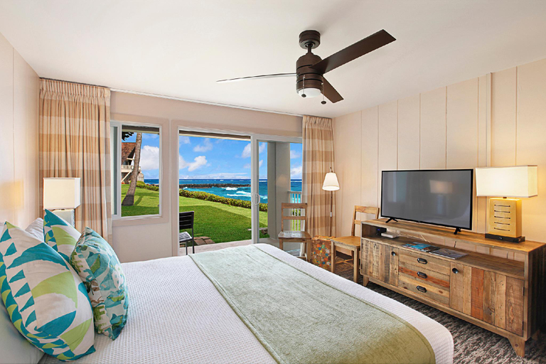 Bedroom 3, THE ISO HOTEL, Trademark Collection by Wyndham, Kauai
