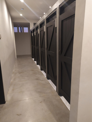 Bedroom, Rhythm & Rumble, Badung