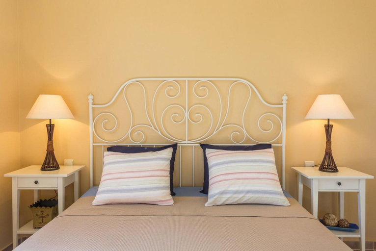 Bedroom 3, Villa Diona, Thessaly