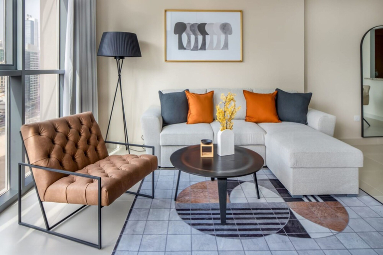 Room 3, Silkhaus Furnished Spacious Wifi Pool Gym, Dubai