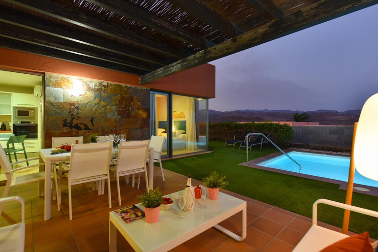 Food & Drinks, Albatross by VillaGranCanaria, Las Palmas