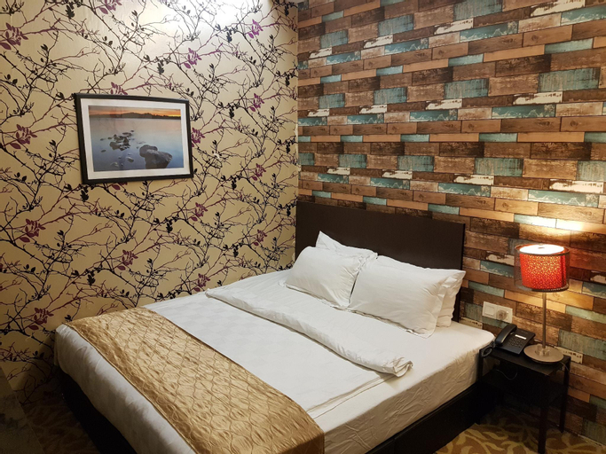 Bedroom 10