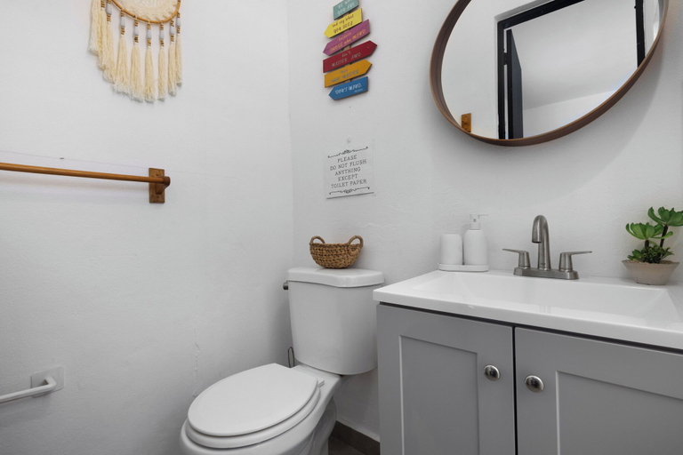 Bathroom 3, MANSION MIRAFLORES