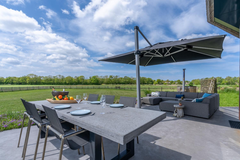 Food & Drinks, Buytenplaats Villa 191, Texel