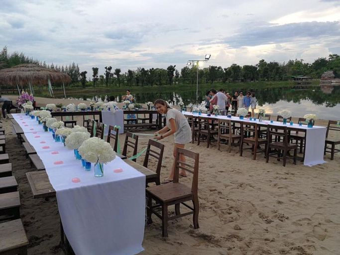 Food & Drinks 3, Tara Beach Resort Udonthani, Muang Udon Thani