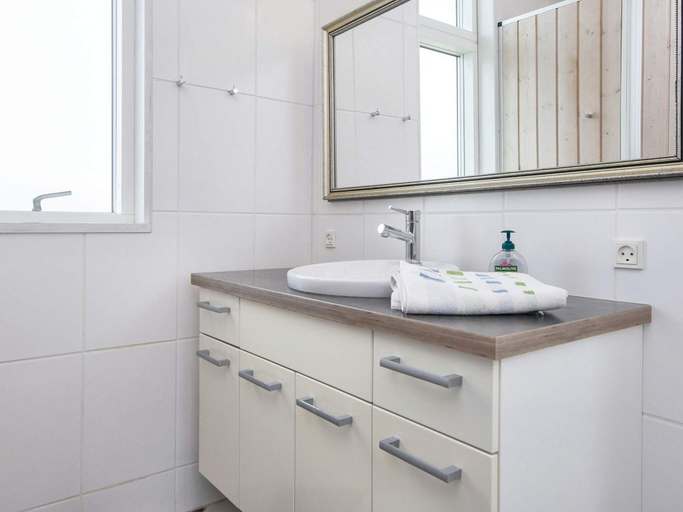 Bathroom 3, 5 Star Holiday Home in Harboore, Lemvig
