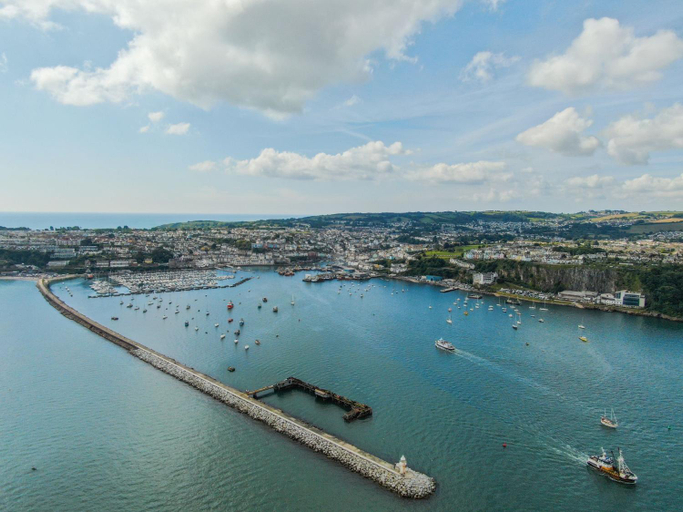 Others 5, Golden Vanity Suite - Sea View - Free Wi-Fi, Torbay