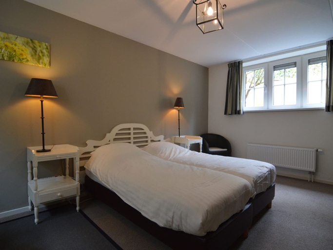 Bedroom 2, Holiday Home in the Veluwe in Nature, Putten