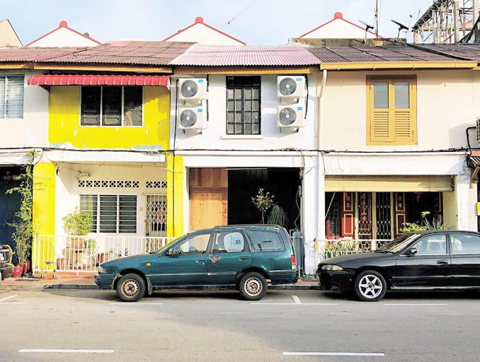 Rimba Jonker With Private Pool -10 Pax 2B/R, Malacca City