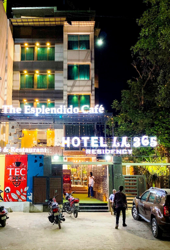 Exterior view, Hotel La 365 Residency, Ahmadabad