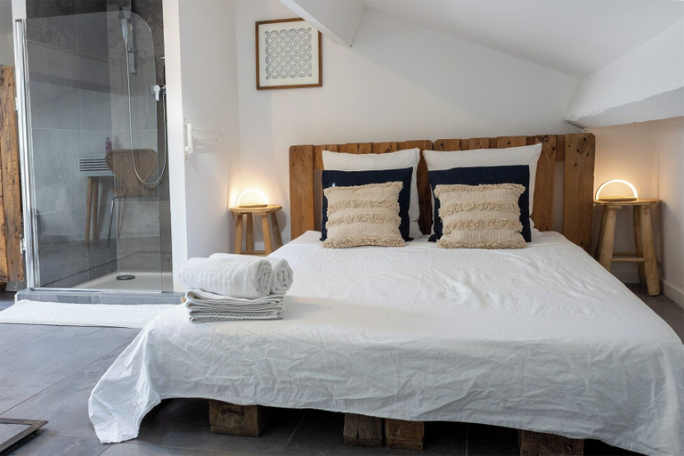 Bedroom 2, Mas Lafleur Charmant mas provençal, Bouches-du-Rhône