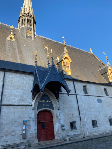 Exterior 8