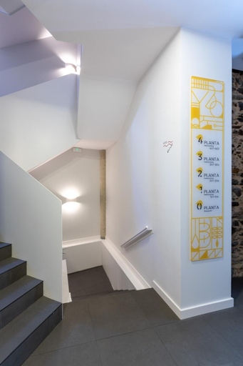 Others 5, Hostal Portico, A Coruña