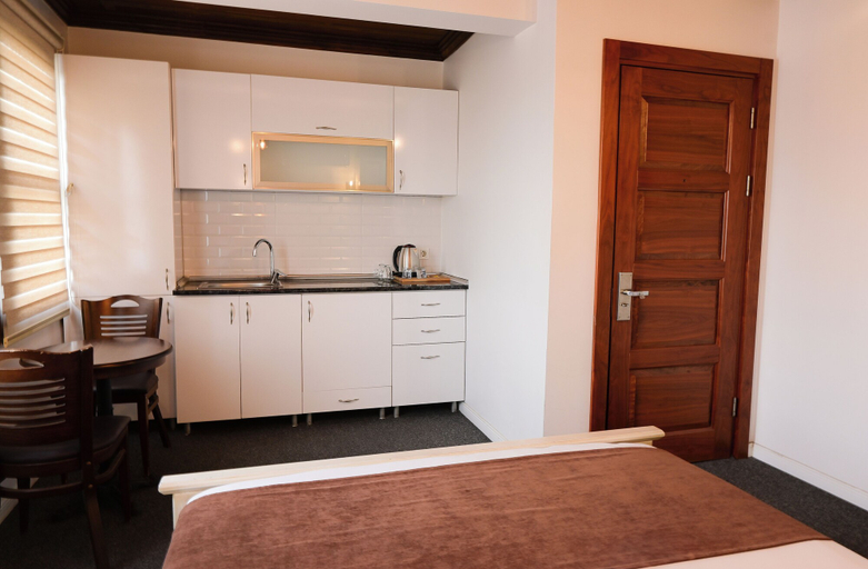 Others 4, Galata Dream Hotel, Beyoğlu