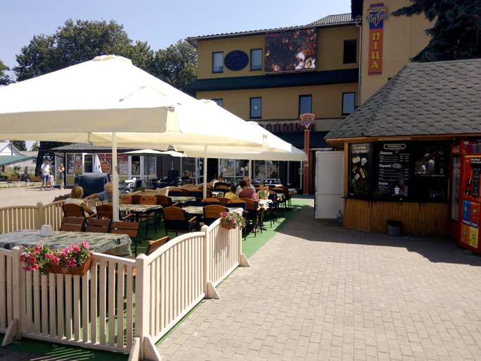 Food & Drinks, Коломия готель, Kolomyis'kyi