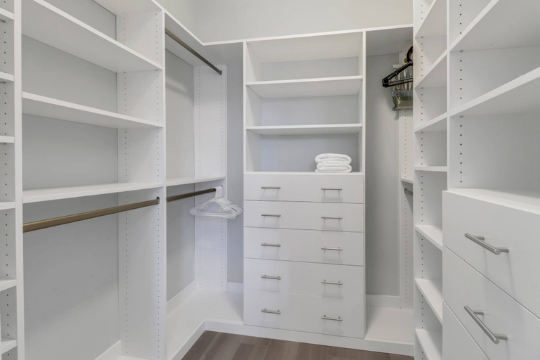 Bedroom 3, 4361 Bay Beach Ln #422, Lee