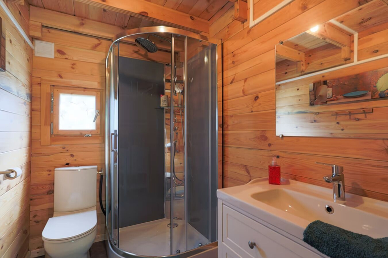 Bathroom, Chalet Ty Koad, Finistère