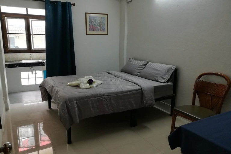 Bedroom 30