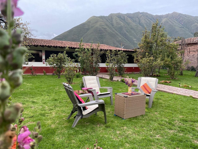 Others 5, Chaska Valle Green, Urubamba