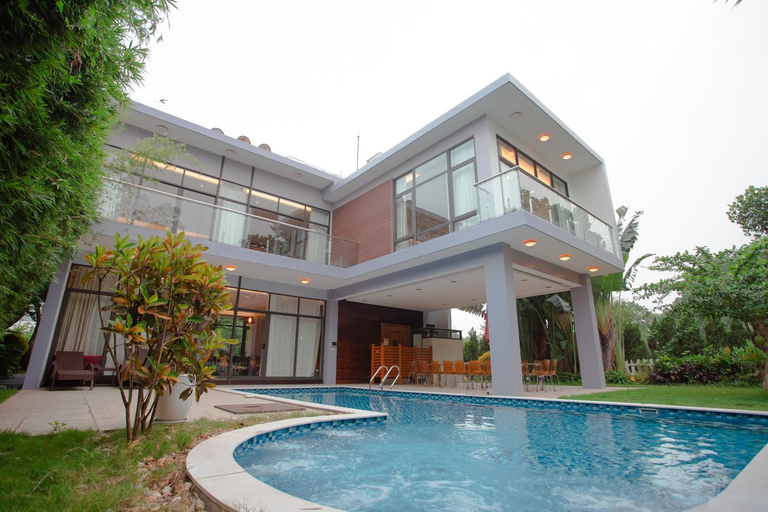 Swimming Pool 7