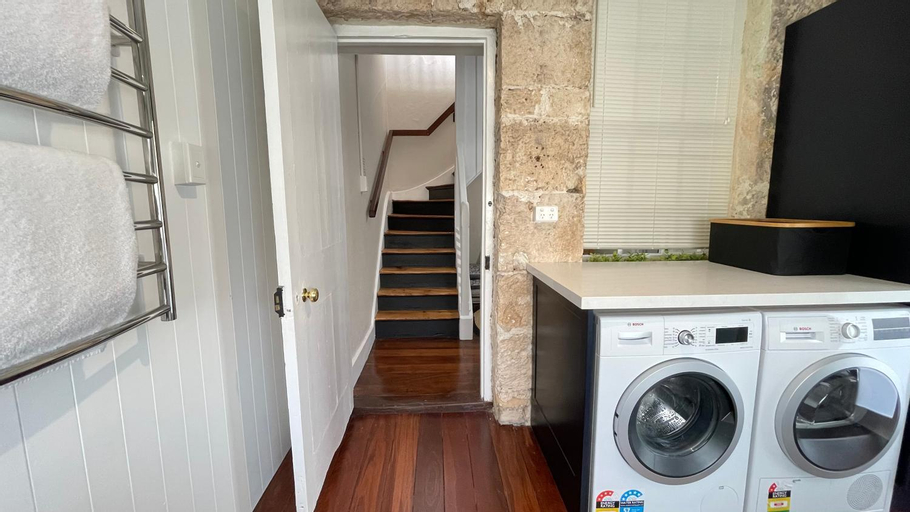 Others 5, Warders Cottage: Iconic Cottage in the Heart of Freo, Fremantle