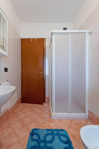 Others 2, La Mimosa B03 Apartment by Wonderful Italy, Verona