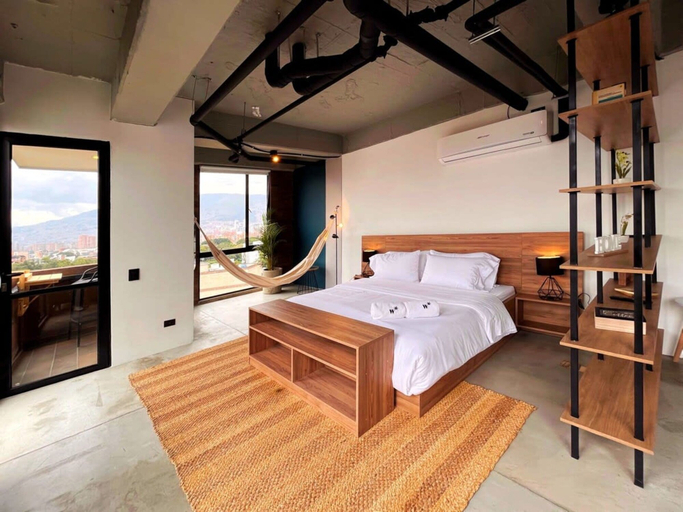 Bedroom 3, Trendy Loft With Balcony in Laureles, Medellín