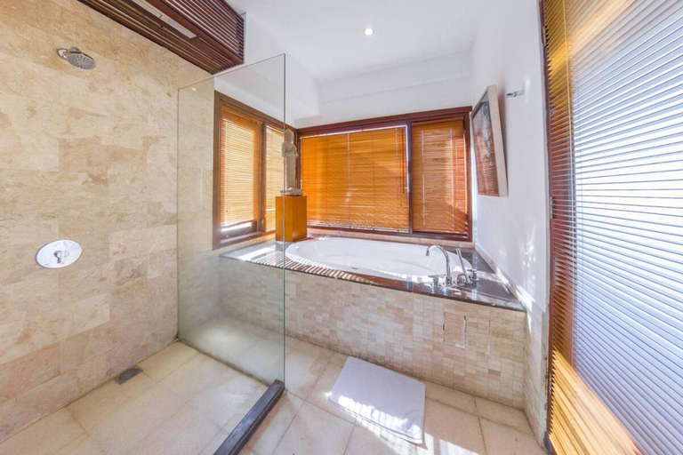 Bathroom 2, Villa Simone Bali, Badung