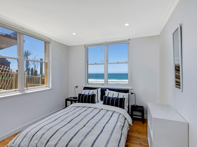 Bedroom 2, Golden Sands 1 - Absolute Beachfront, Wyong - South and West